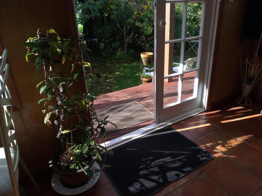 Secret Cottage Waitara Ngoại thất bức ảnh