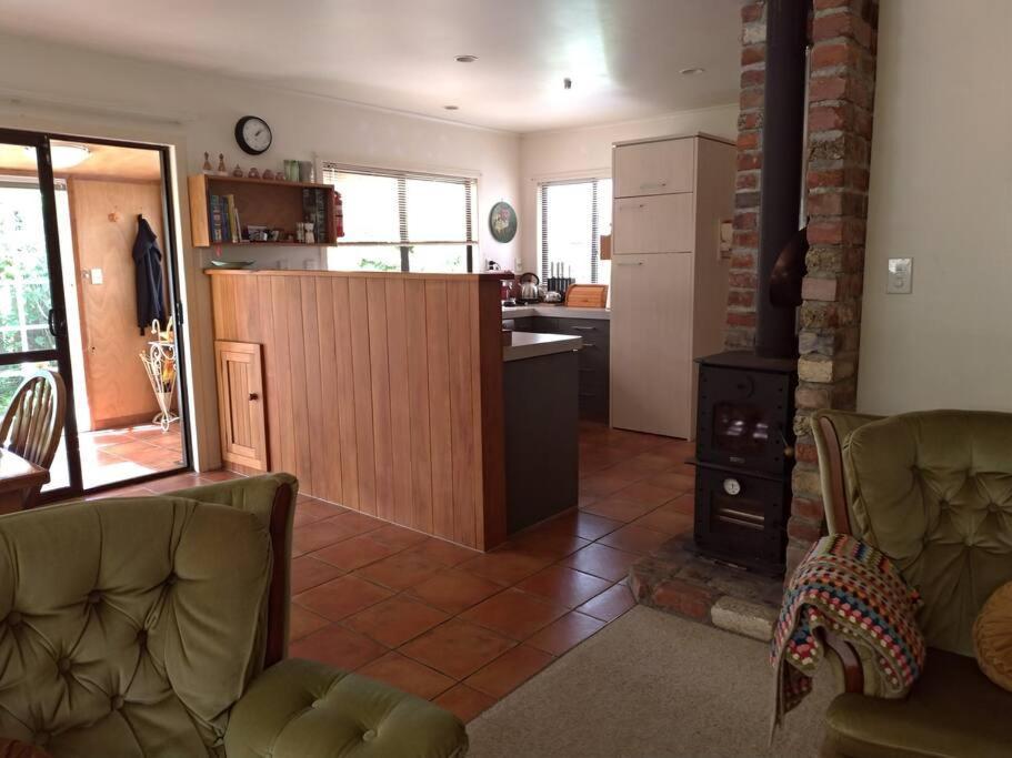 Secret Cottage Waitara Ngoại thất bức ảnh